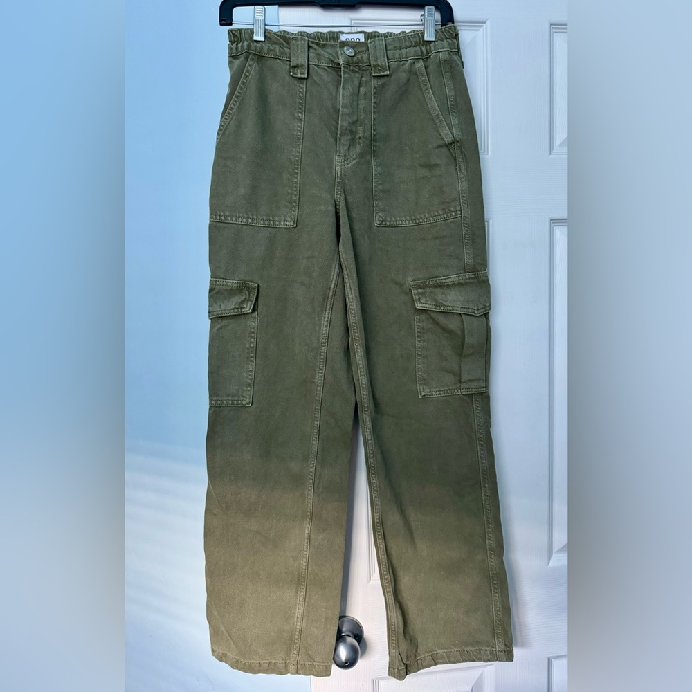 BDG Green Cargo Pants